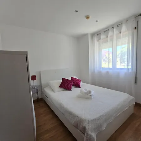 T2 - Marina De Apartment